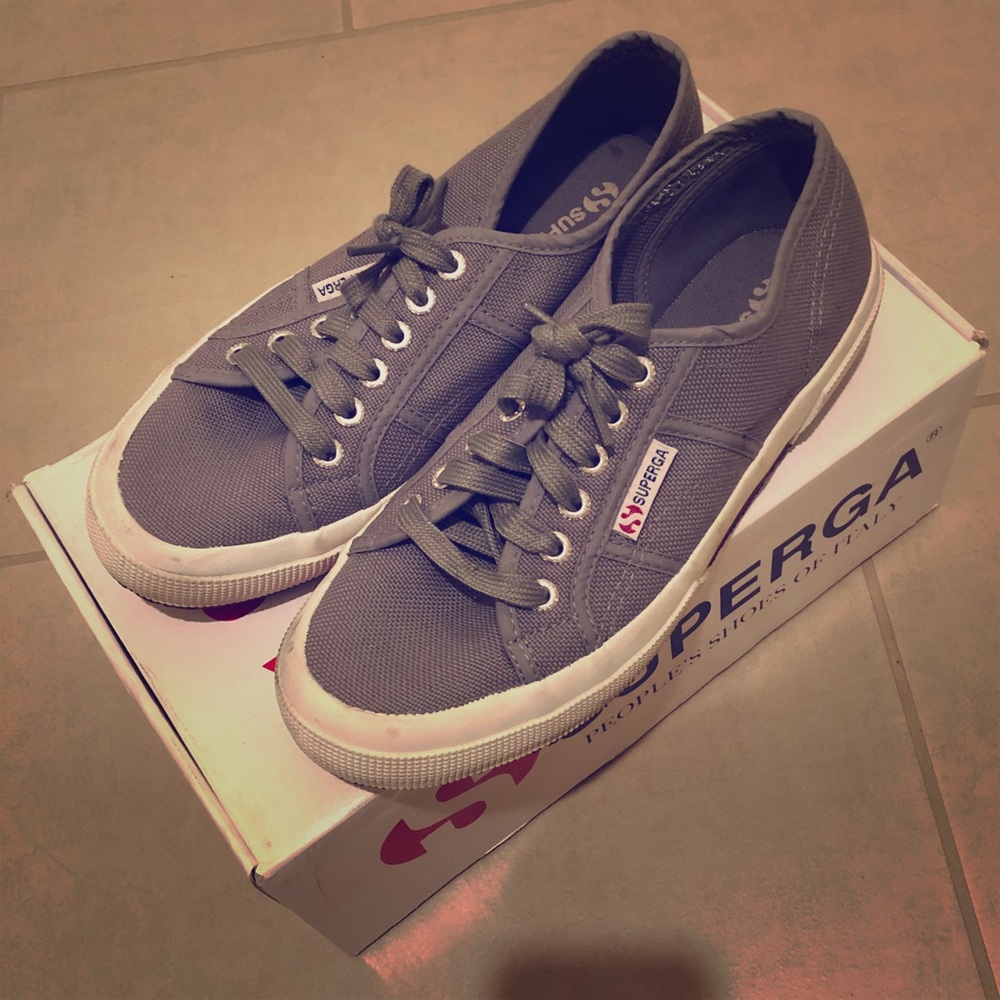 Superga Cory Classic Sneakers in Grey Sage